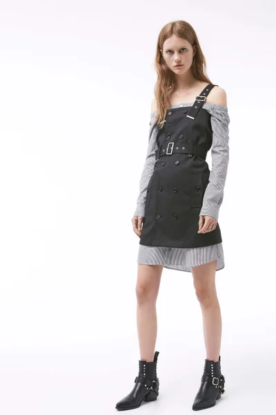 Look 10